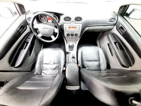 Focus 2.0 16V/ 2.0 16V Flex 5p