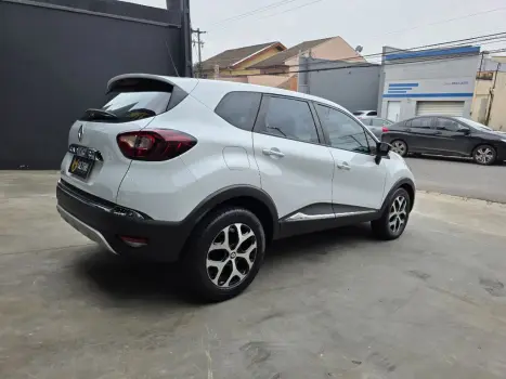 CAPTUR Intense 2.0 16V Flex 5p Aut.