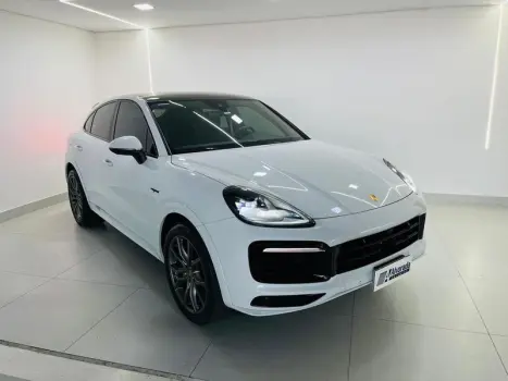 PORSCHE CAYENNE CP PHE 4 portas