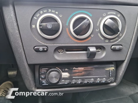 Celta 1.0 4P VHC FLEX SUPER