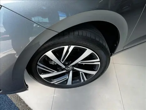 VIRTUS 1.0 200 TSI HIGHLINE AUTOMÁTICO