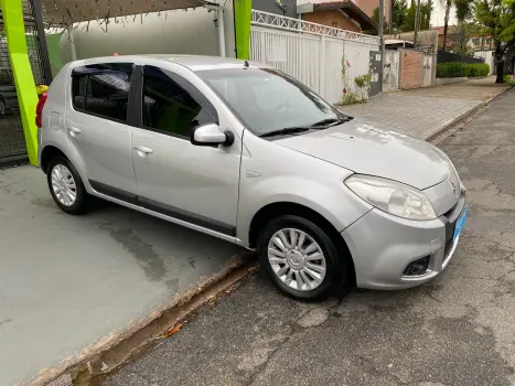 SANDERO 1.6 Privilège 8V