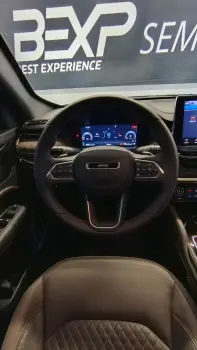 COMMANDER 1.3 T270 Turbo Overland