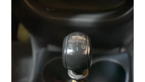 UNO - 1.0 EVO VIVACE 8V 2P MANUAL