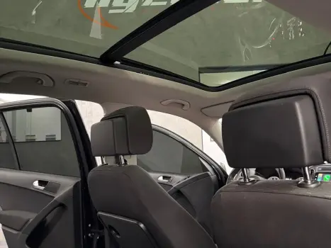 Tiguan 1.4 Tsi 16V Turbo Gasolina 4P Dsg