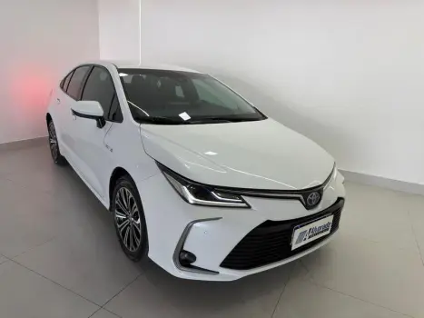 Toyota COROLLA ALTIS HV 4 portas