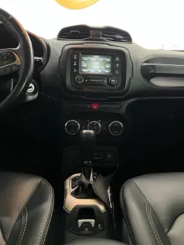 Renegade Longitude 1.8 4x2 Flex 16V Aut.