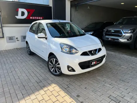 NISSAN MARCH 1.6 SL 16V 4 portas