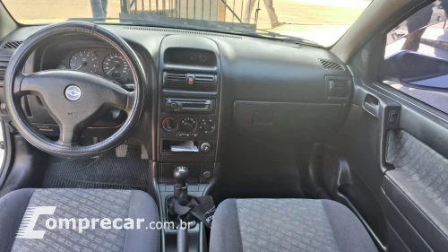 ASTRA 1.8 MPFI GL 8V