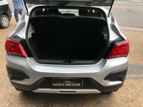 Onix 1.4 Mpfi Activ 8V Flex 4P Automático