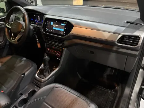 T-CROSS 1.0 200 TSI TOTAL FLEX THE TOWN AUTOMÁTICO