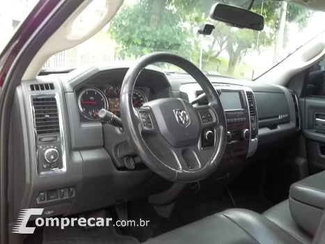 2500 6.7 Laramie 4X4 CD I6 Turbo