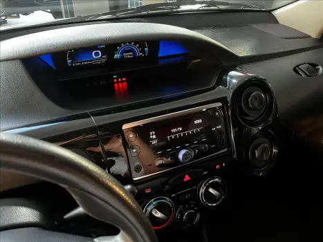 ETIOS 1.5 X SEDAN 16V FLEX 4P MANUAL