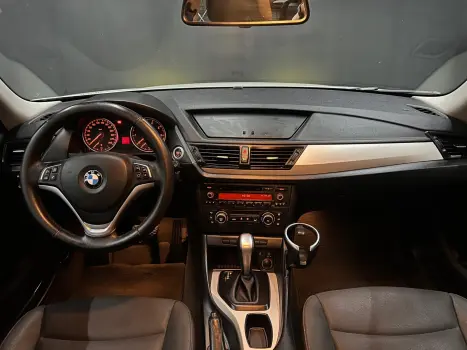 X1 2.0 18I 4X2 16V GASOLINA 4P AUTOMÁTICO