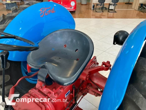 8 N Modelo sem Versão