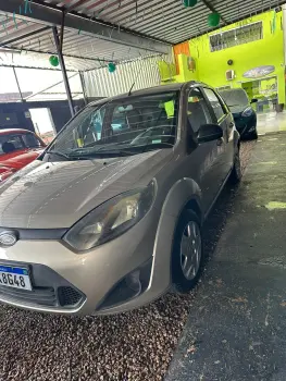 FORD FIESTA 1.0 Ecoboost SE Hatch 12V 4 portas