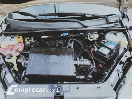 FIESTA 1.6 MPI Class Sedan 8V