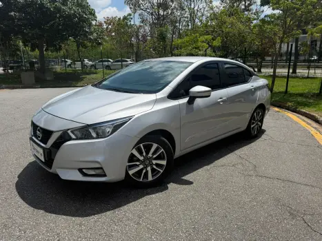 NISSAN VERSA 1.6 16V Advance 4 portas