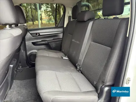 HILUX 2.8 NARROW 4X4 CD 16V DIESEL 4P MANUAL