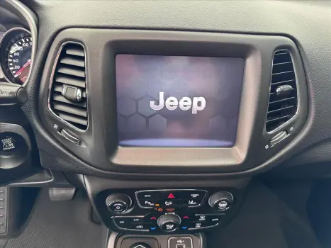 COMPASS 2.0 16V DIESEL S 4X4 AUTOMÁTICO