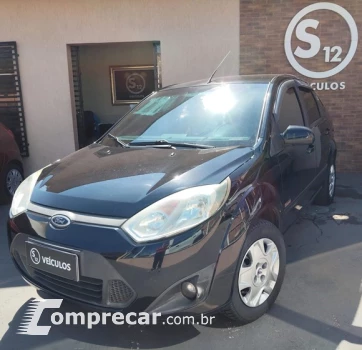 FORD FIESTA 4 portas