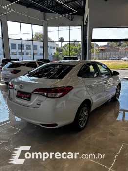 YARIS 1.5 16V Sedan XS