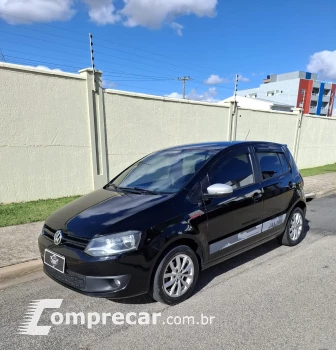 Volkswagen FOX 1.6 MI Rock IN RIO 8V 4 portas