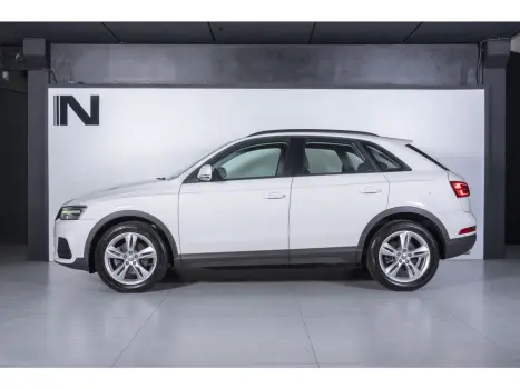 Q3 1.4 TFSI AMBIENTE GASOLINA 4P S TRONIC