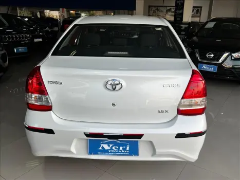 ETIOS 1.5 X SEDAN 16V FLEX 4P MANUAL