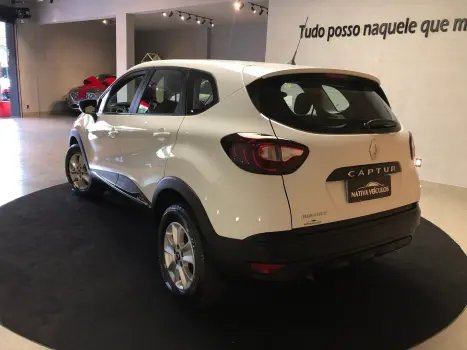 Captur 1.6 16V Sce Flex Life X-Tronic