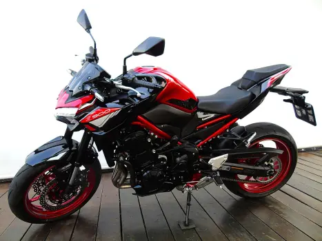 KAWASAKI Z900 ABS