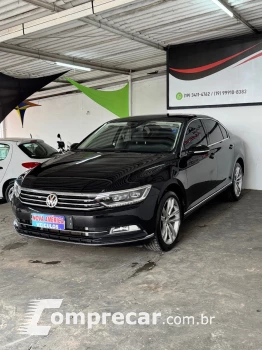 Volkswagen Passat Highline 2.0 TSI 220cv Tip. 4 portas