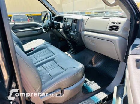 F-250 3.9 XLT SUPER DUTY CABINE SIMPLES DIESEL