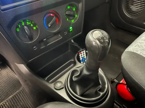 FIESTA 1.6 SE Sedan 16V