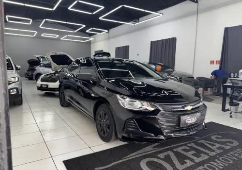 CHEVROLET ONIX 1.0 Plus 4 portas