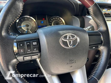 HILUX SW4 2.7 SR 4X2 16V