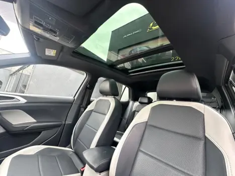 TAOS 1.4 250 TSI Highline