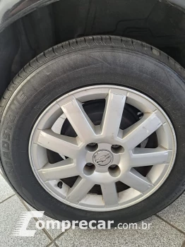 MERIVA 1.8 MPFI Premium 8V