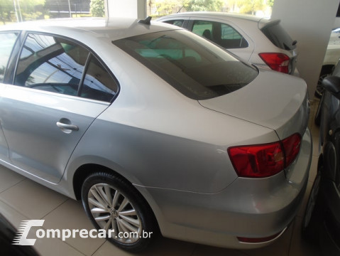 JETTA 2.0 TSI Highline 200cv
