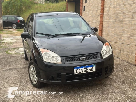 FIESTA 1.6 MPI Class Hatch 8V