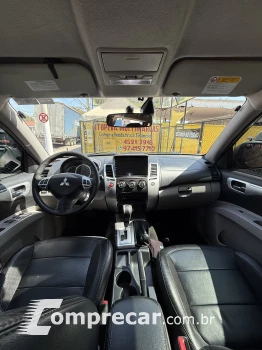 PAJERO DAKAR 3.2 HPE 4X4 7 Lugares 16V