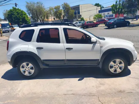 DUSTER Expression 1.6 Hi-Flex 16V Mec.