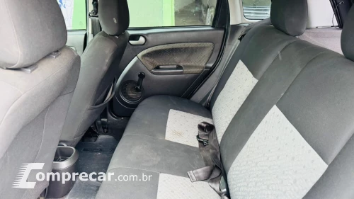 FIESTA 1.6 MPI Class Hatch 8V