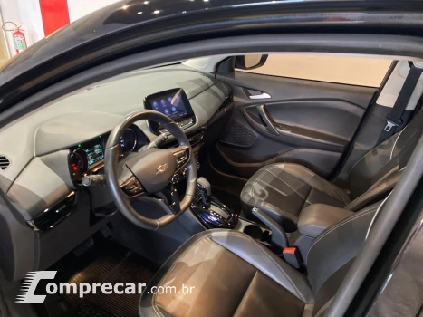 Tracker 1.0 12V FLEX TURBO MIDNIGHT AUTOMÁTICO