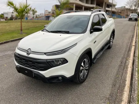 TORO 2.0 16V TURBO DIESEL ULTRA 4WD AT9