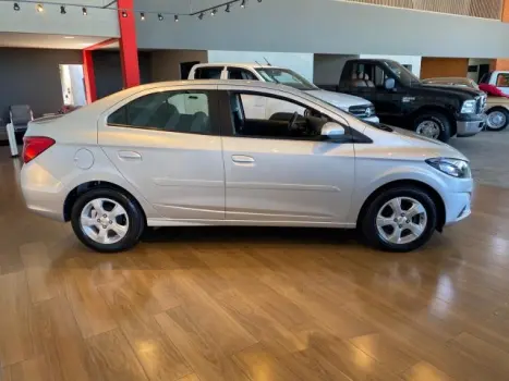 PRISMA - 1.4 MPFI LT 8V 4P MANUAL