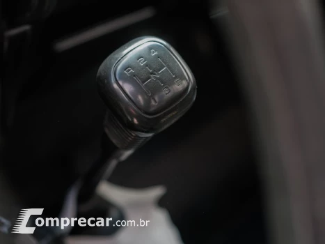 D20 - 4.0 CUSTOM DE LUXE CS 8V TURBO 2P MANUAL