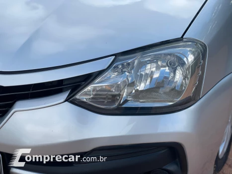 ETIOS 1.5 X Sedan 16V