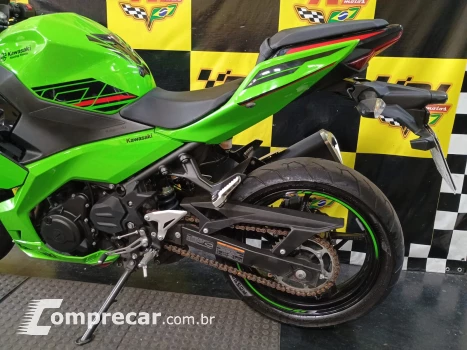 Ninja 400 racing team