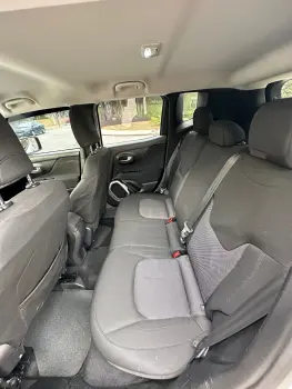 RENEGADE 1.8 16V Longitude